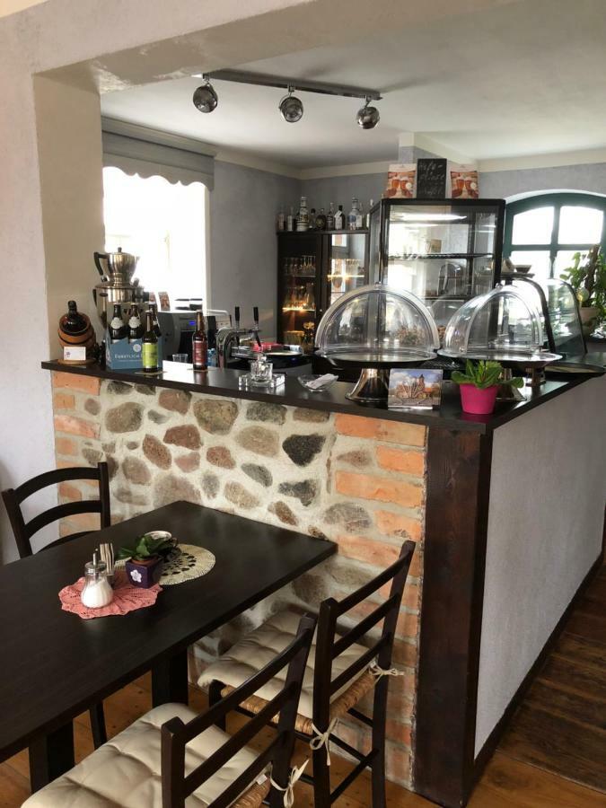 Drehna Alte Schule Cafe Und Pension מראה חיצוני תמונה